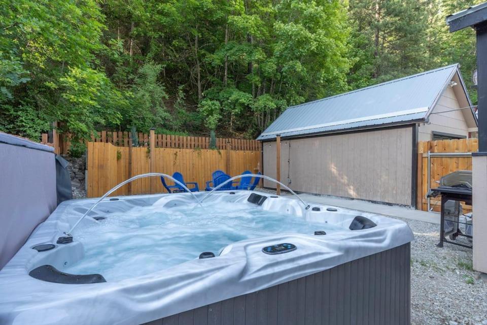 Close To Hiawatha Tr And Biking With Hot Tub Wallace Ngoại thất bức ảnh